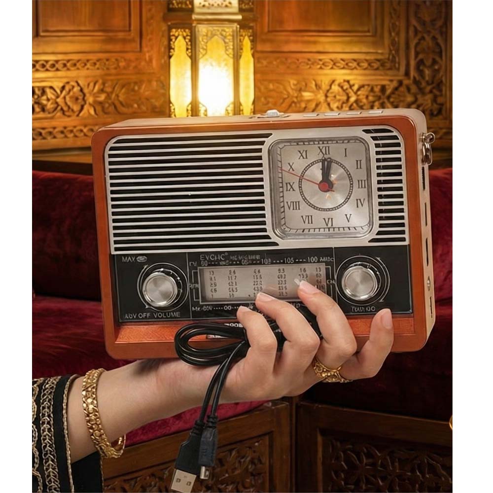 Portable Vintage 8-Band Radio | ShopSaudiNow